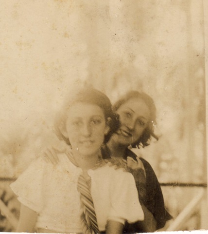 [Graciella Messina y Milena de Moya[4].jpg]